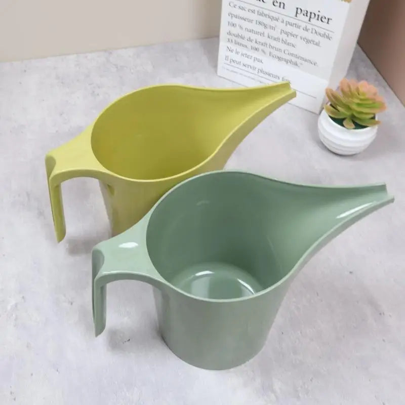 1Pc Long Spout Watering Can - Ergonomic Handle,Plant Watering Tool For Garden And Outdoor Use,Pointed Nozzle Pot For Succulents. Qme