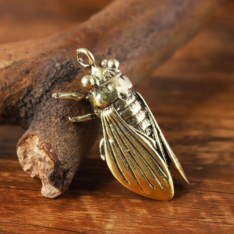 Imitation Brass Cicada Casting Statue Mini Animal Metal Figurine Key Qme
