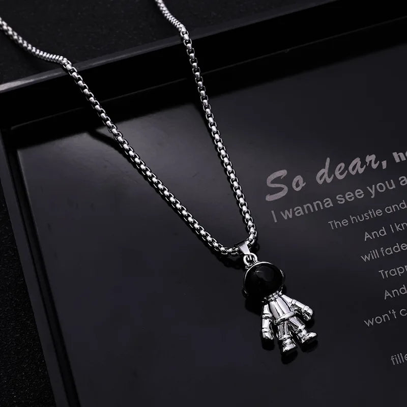 Astronaut Pendant Star Picking Punk Style Couple Necklaces Women Men Lover Spaceman Jewelry Gift Necklace Stainless Steel Chain Qme 4