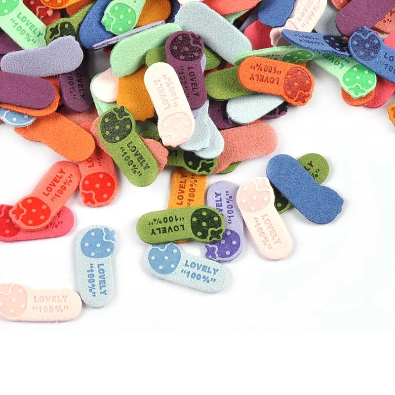 30Pcs 13.5x29mm Lovely Strawberry Pattern Embossed Labels For Sewing Accessories Kids DIY Clothes Handmade Crafts Garment Tags Qme
