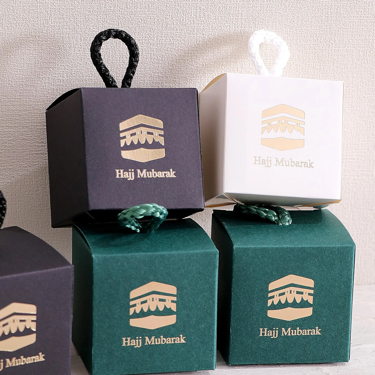 5-Pack Hajj Mubarak Sweets Gift Boxes - Elegant Small Gift Box with Gold Foil“Hajj Mubarak” - Black Paper Gift Box with Gold an Qme
