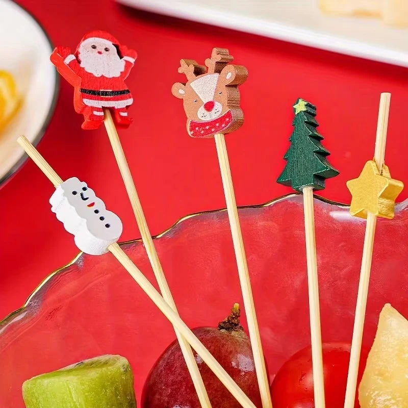 50Pcs Christmas Toothpick Set - Event and Party Supplies for Holiday Decorations, Including Sticks, Snowflakes, Snowmen, Reindee Qme