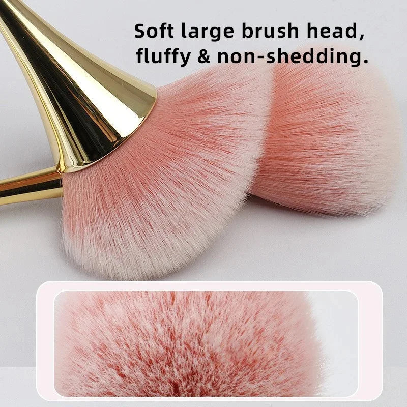 Large Fan Makeup Brush Soft Synthetic Fiber Bristles Hourglass Handle Qme