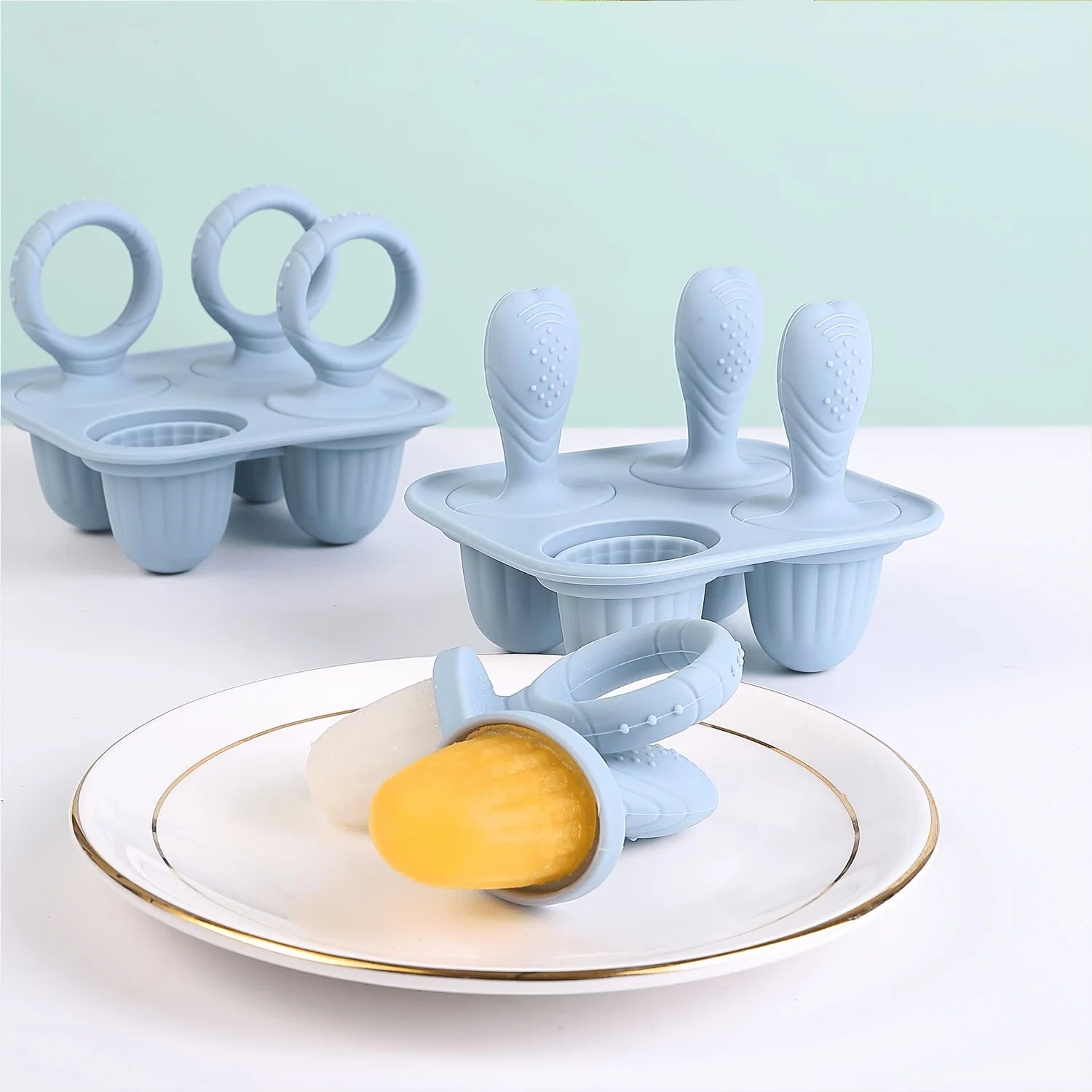4-Pc Cube of Ice Popsicle Mold, Food Silicone Ice Cream Bar Mold Qme