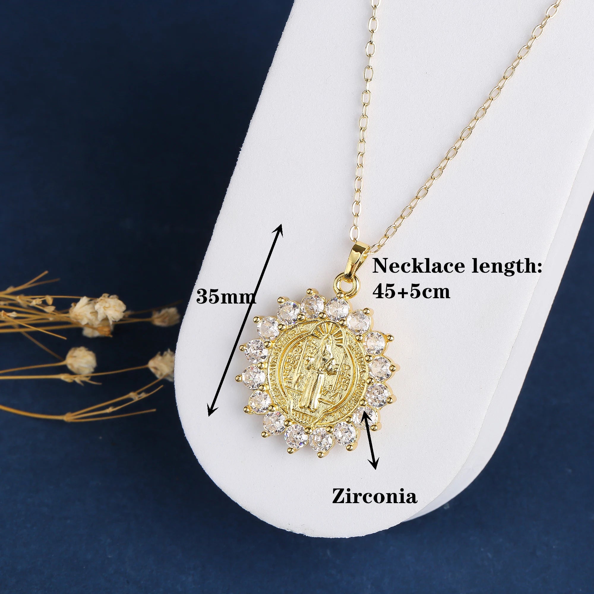 High Quality Luxury Zirconia Religious Character St. Jude Pendant Necklace Personalized for Man Woman Party Classic Jewelry Gift Qme