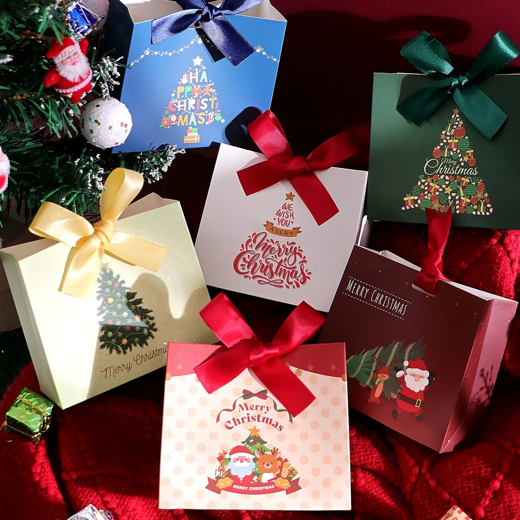 Pack of 10 Festive Christmas Mini Gift Bags with Ribbons - Colorful Design Featuring Christmas Tree, Santa and Merry Christmas W Qme