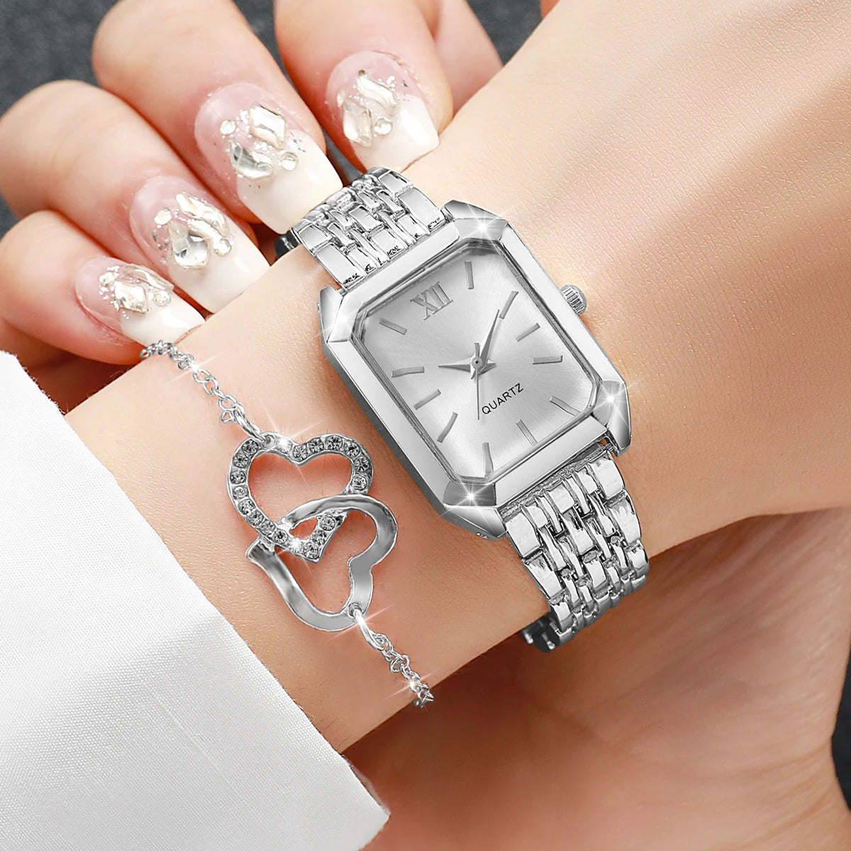 6PCS/Set Fashion Rectangle Roma Dial Women Quartz Watch Ladies Wristwatches With Heart Jewelry (Without Box) Qme