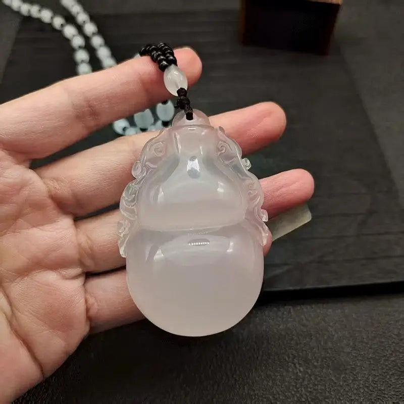 Sunlight UV Color Change Necklace Water Drop Pendent Necklace For Women Unisex Lucky Long Pendant Sweater Chain Ornaments Qme A3