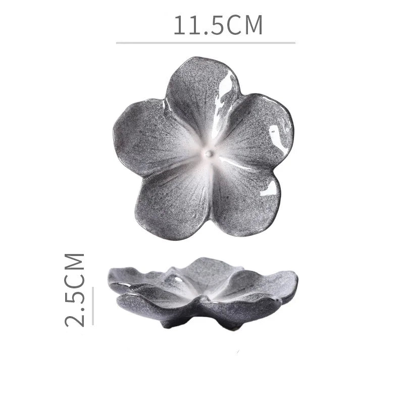 Retro Kiln-Baked Ceramic Petal-Shaped Dipping Plate, Lightweight Seasoning & Sauce Dish for Home & Restaurant Use Qme 7