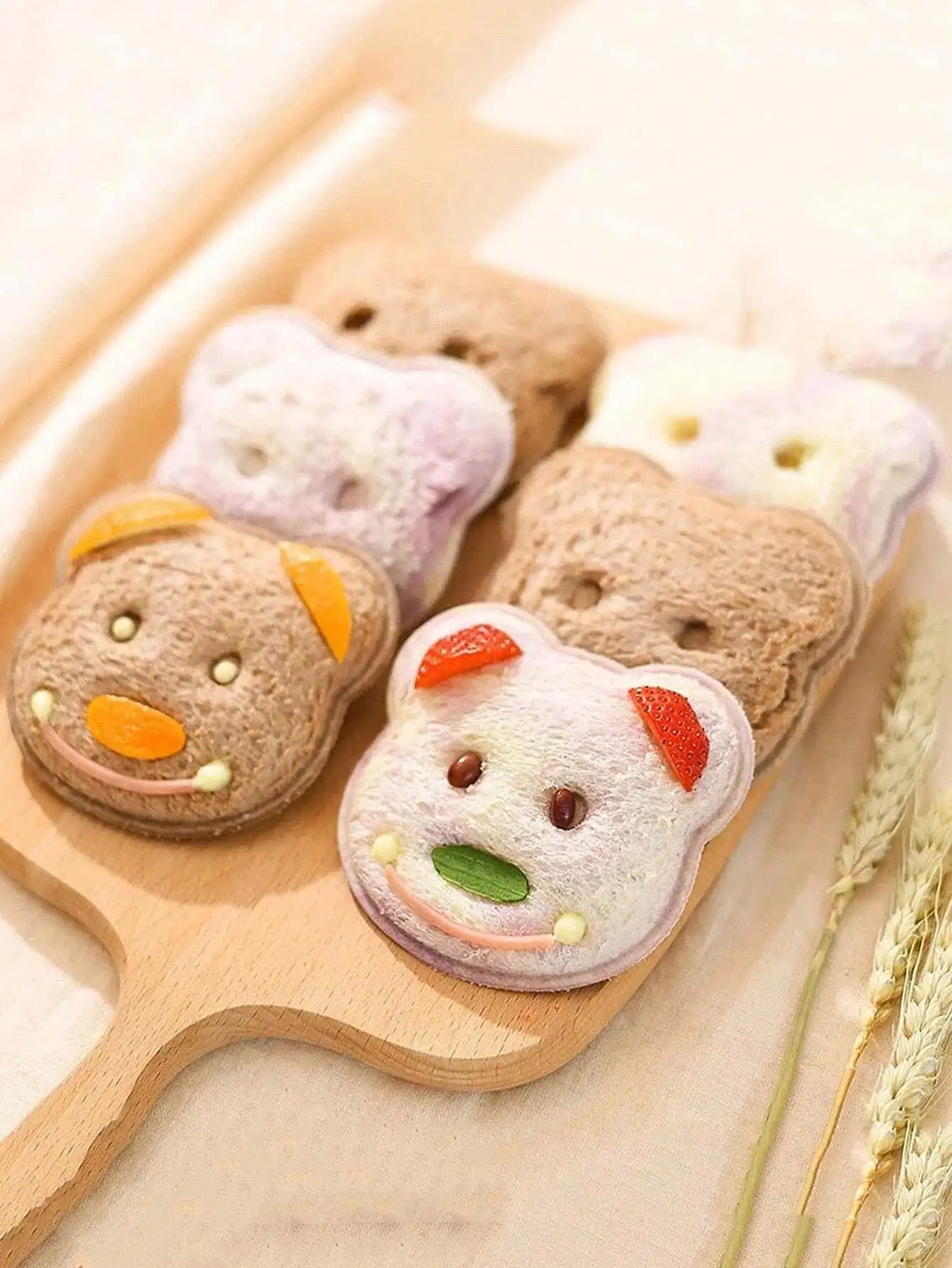 Cartoon Bear Equipped DIY Sandwich Mold Children's Lunch Box Cutting Qme