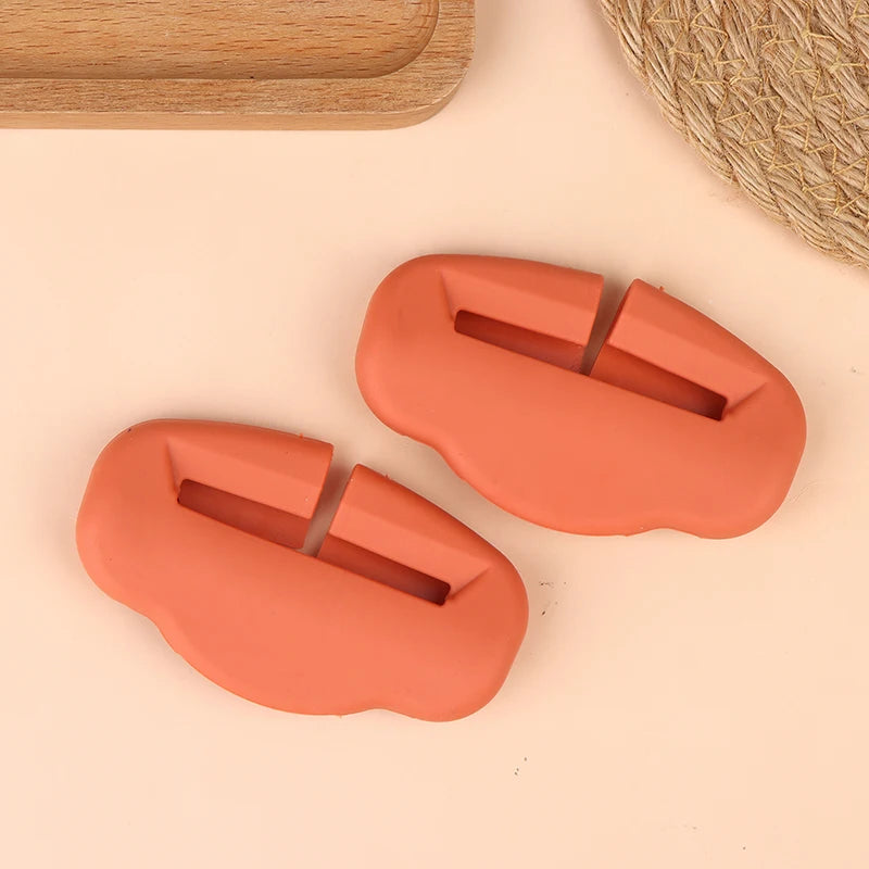 Seat Belt Buckle Cover Anti-scratch Rubber Car Protector Clip Qme