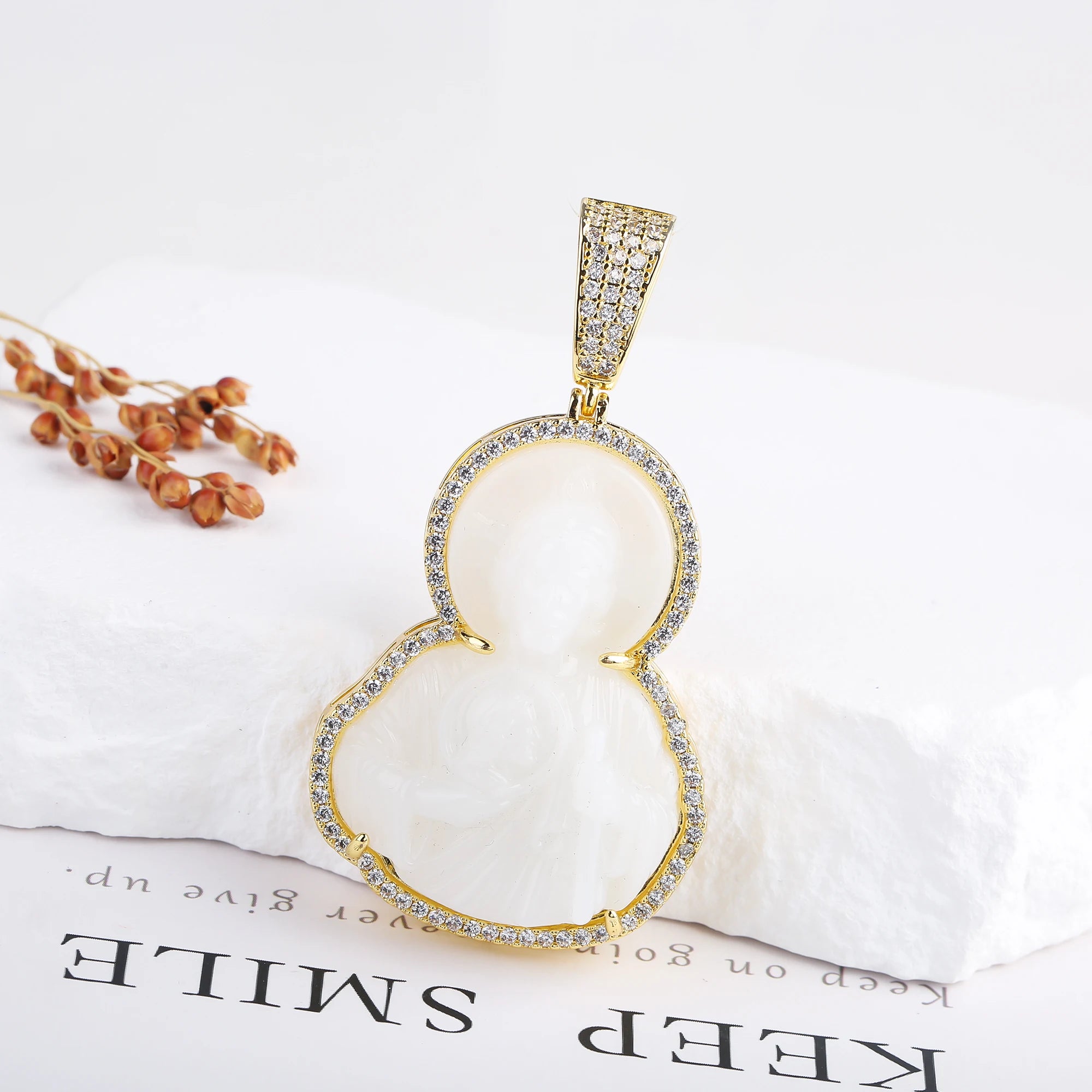 High Quality 4 Color Stone Classic Zirconia St. Jude Judas Pendant Fashion for Man Woman Religious Jewelry Party Birthday Gift Qme White 1