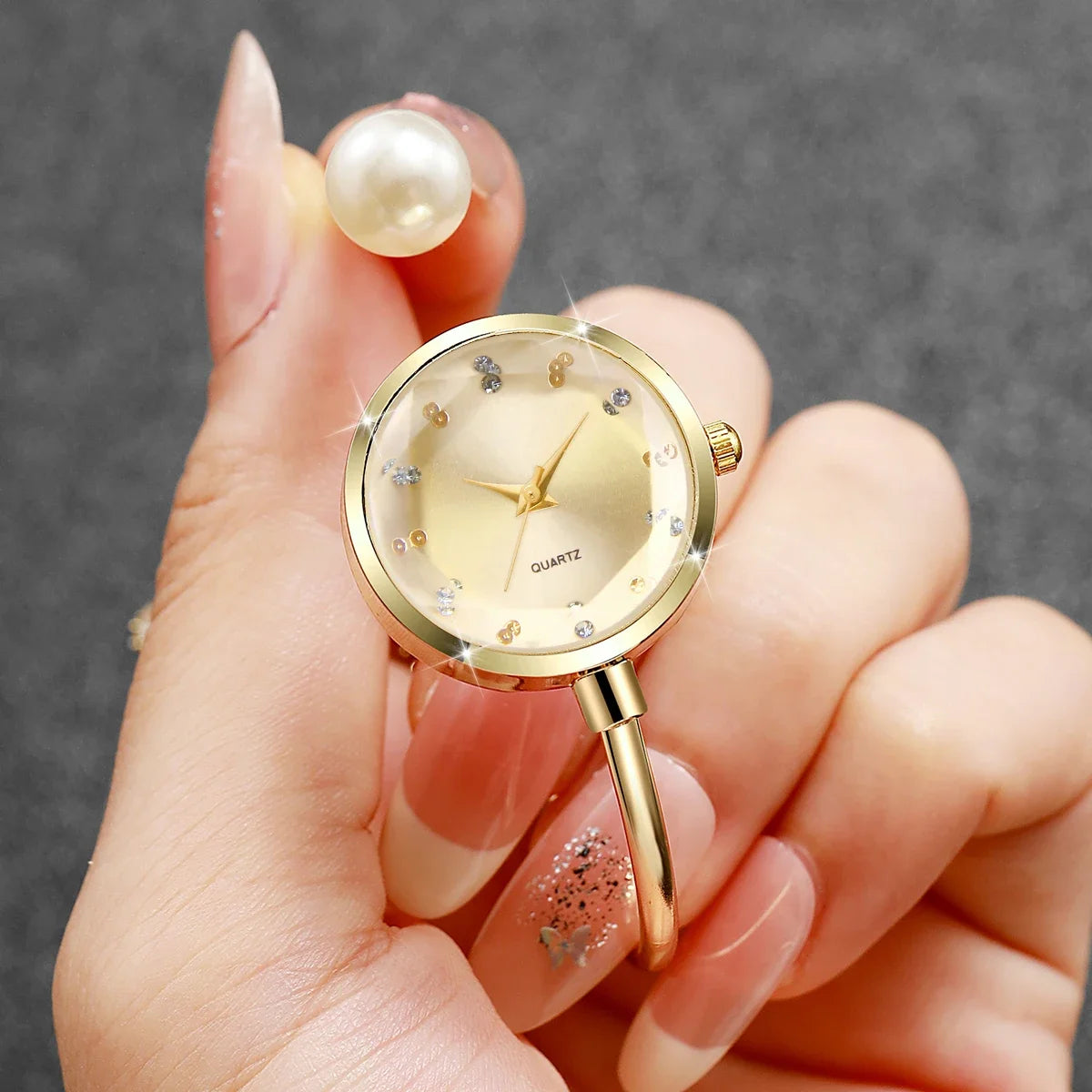 2PCS Elegant Women Quartz Watch Bracelet Set Fashion Pearl Opening-cuff Bangle Girls Wristwatches Qme