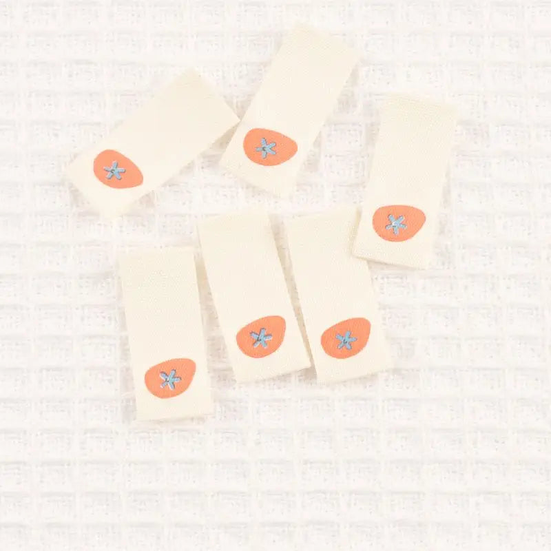 50pcs 15×38mm Mixed Pattern cotton Labels Persimmons mushrooms Pears Personalized Sewing Label DIY Clothing Decoration cp3810 Qme 15x38mm cp3810-1