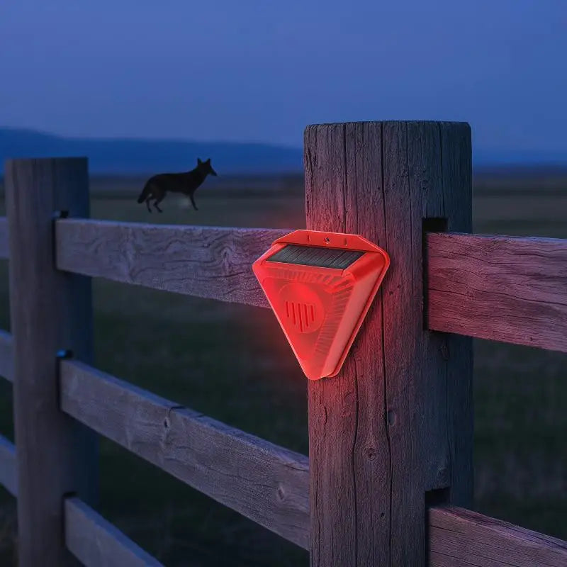Solar Outdoor Alarm LED Flashing Warning Strobe Light 129 Decibels Dog Barking Sound Security Siren For Home For Villa For Farm Qme