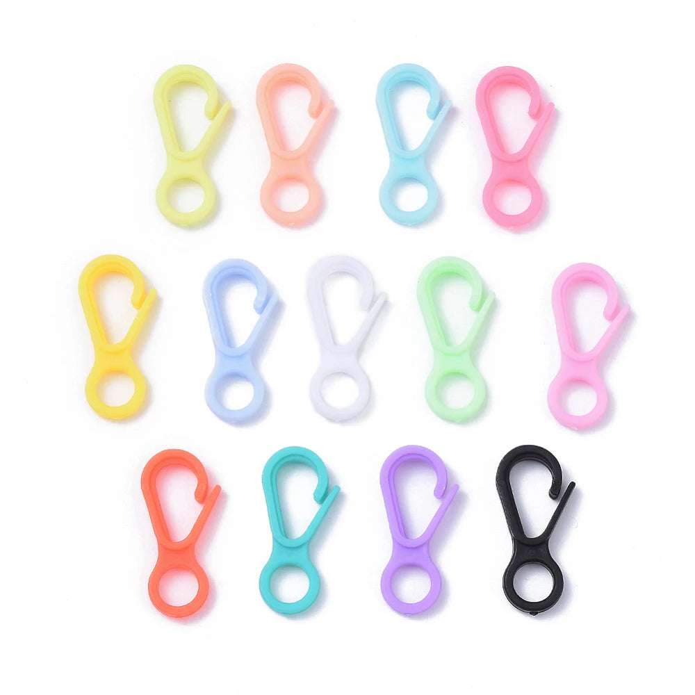 PandaHall 50/500Pcs Plastic Lobster CLaw Clasp Hook Trigger Clip Buckles For Keychain Key Ring Bracelet DIY Jewelry Making Qme Mixed Color 50Pcs