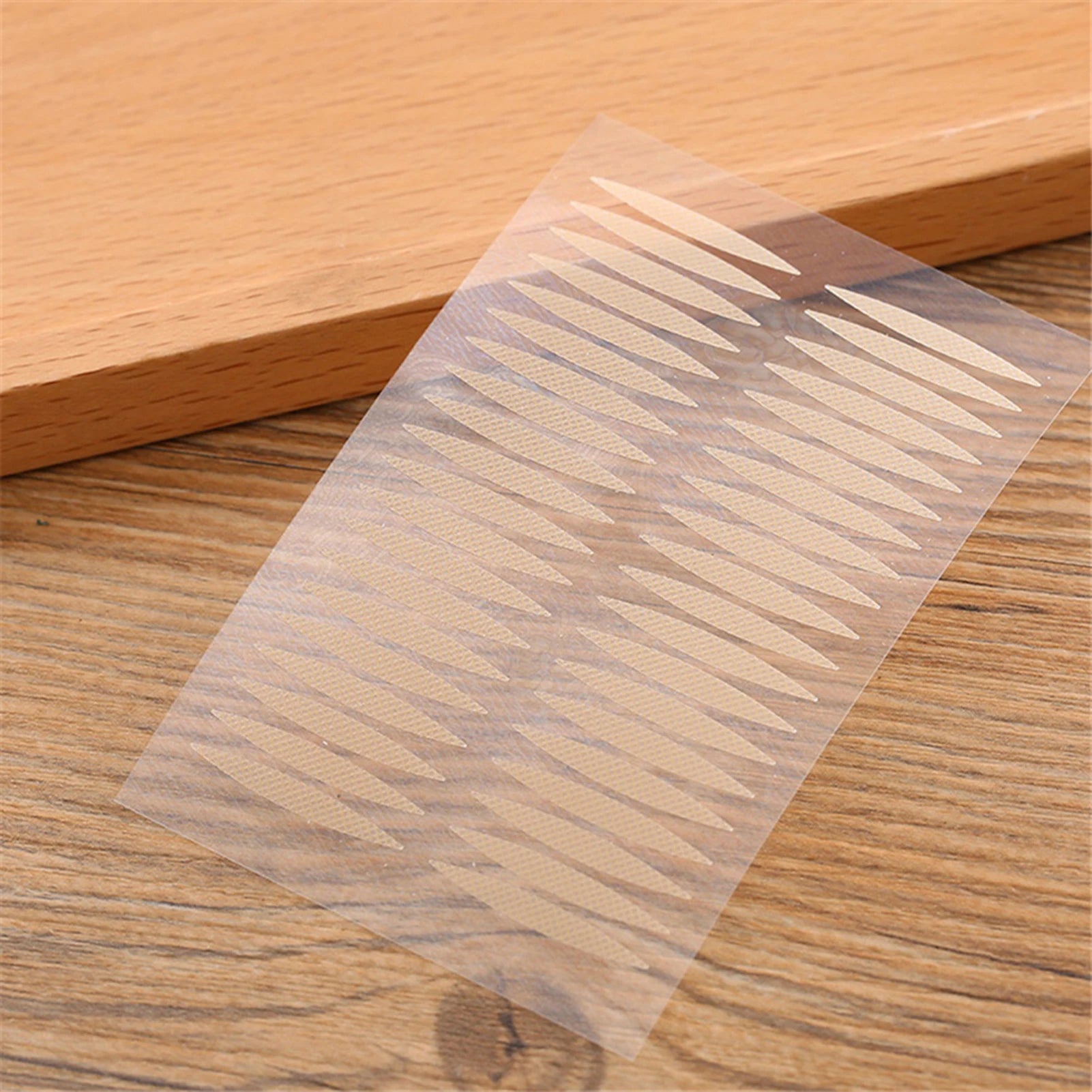 Double Eyelid Tape Unseeable Selfadhesive Double Eyelid Strip Sticker Eye Makeup Tool Double Eyelid Tape Eye Makeup Tools Qme