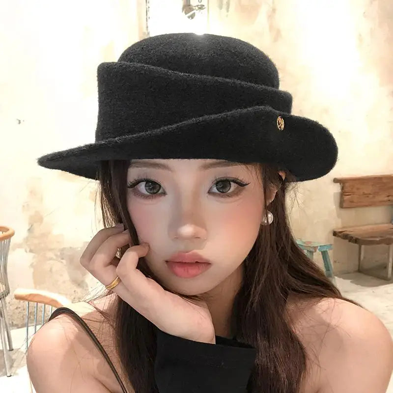 French Hepburn Elegant Black Hat Women's Autumn Winter Rolled Edge Qme