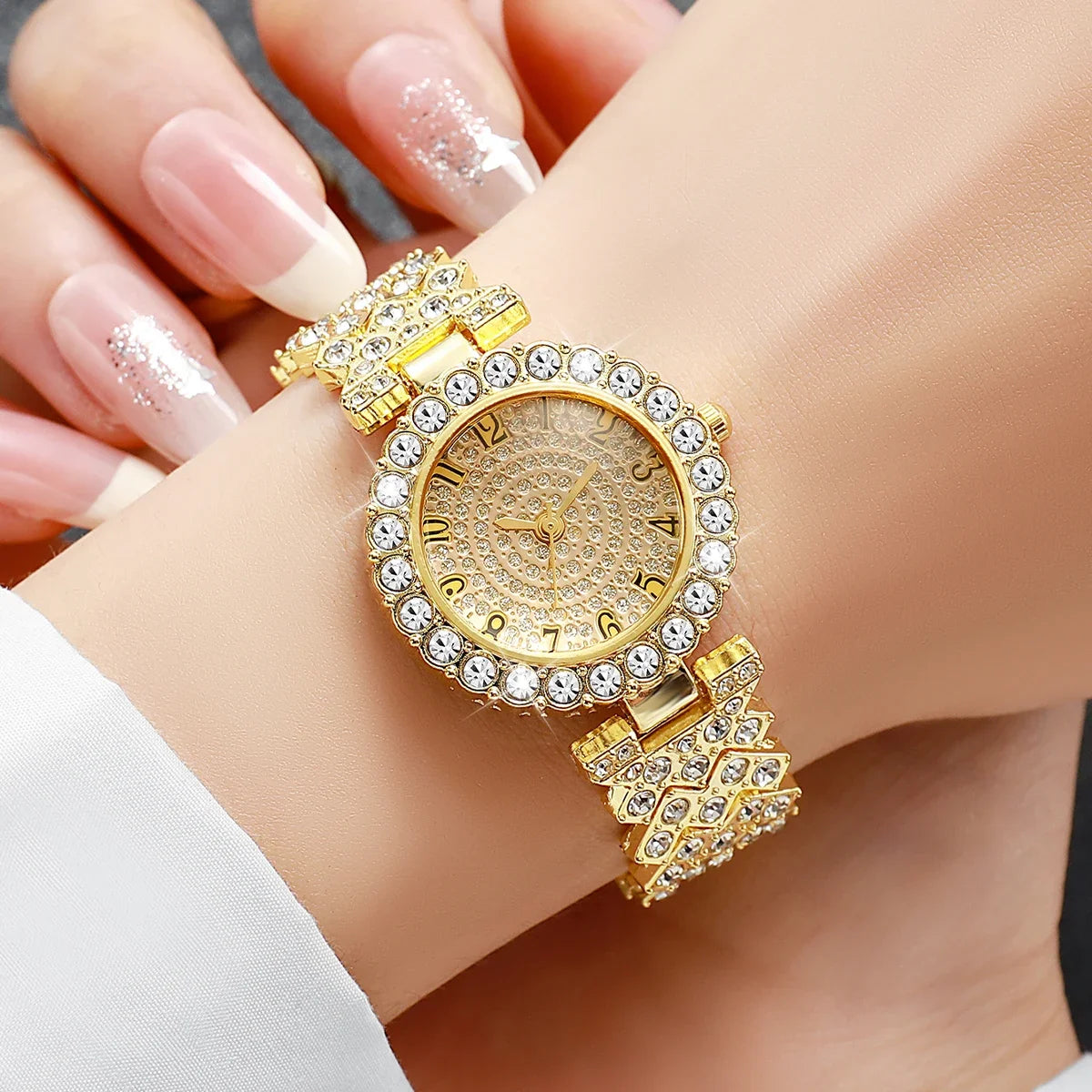 2026 Fashion Roman pattern diamond inlaid women's watch quartz watch bracelet women's watch set Qme
