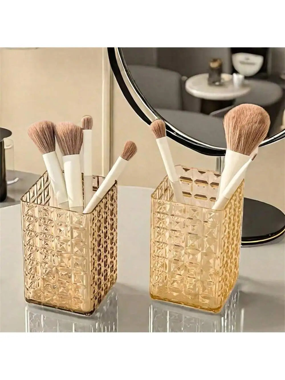 WORTHBUY Transparent Plastic Cosmetic Storage Box Large Capacity Qme