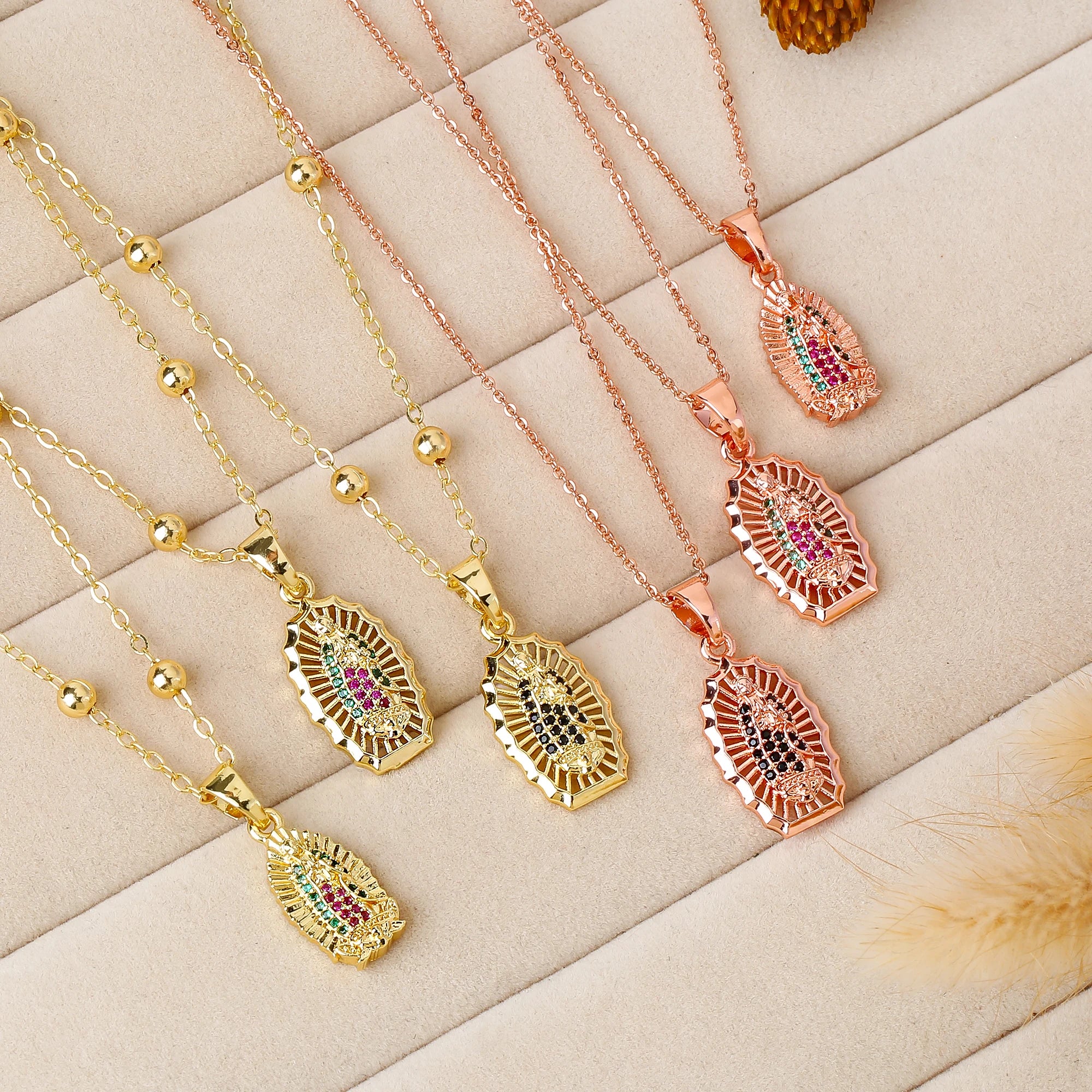 New Fashion Round Rotating St. Benedict Zirconia Pendant Necklace—Lucky for Women's Party Gold/Rose Gold Jewelry Amulet Gift Qme