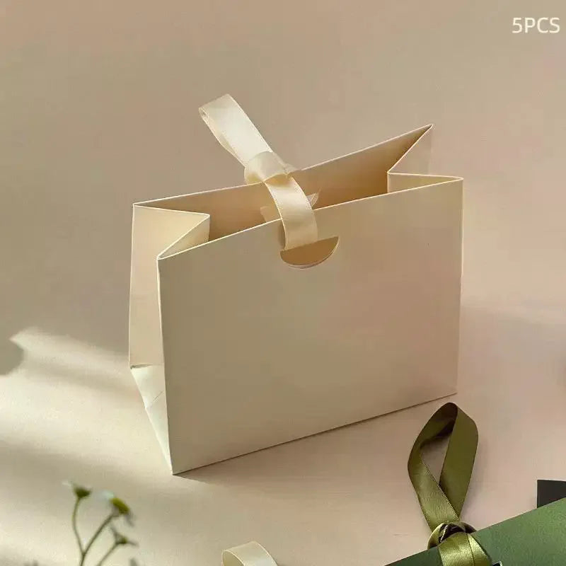 Jewelery Packaging With Ribbon Paper Gift Wrapping Bag Lipstick Storage Wedding Party Gift Tote Handbag Qme