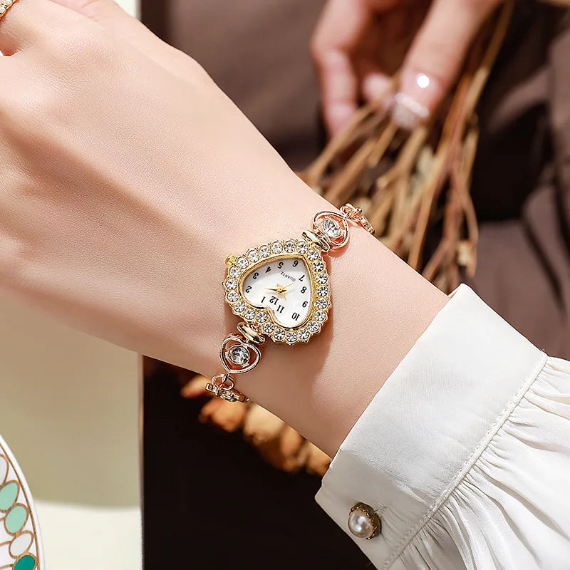 1/3 PCS Relógio Feminino Moda Diamante Artificial em forma de coração Dial Pulseira Relógios de Pulso de Quartzo Qme Gold