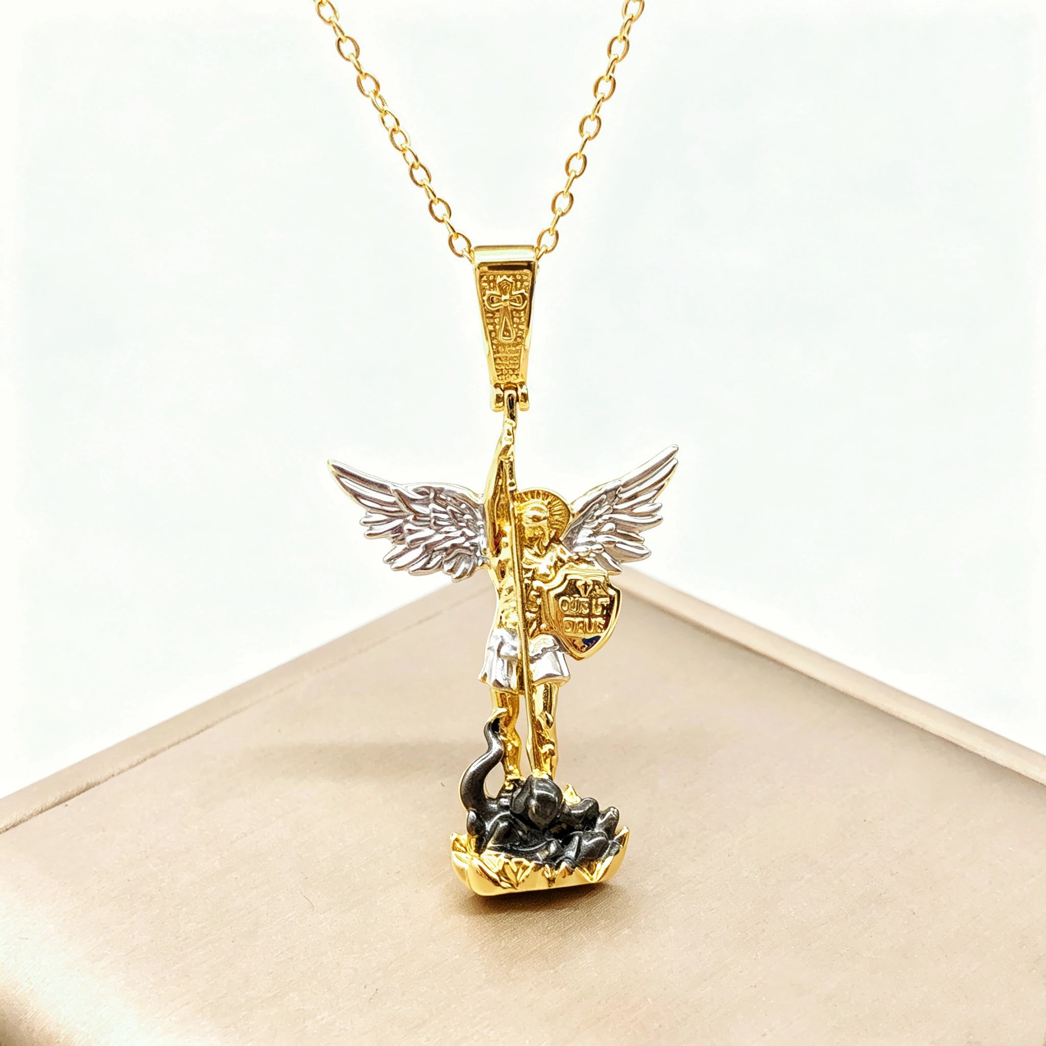 Classic Gold Rose Gold t St. Michael the Archangel Necklace Christian Faith Amulet Guardian Angel Zirconia Jewelry for Men Women Qme 2