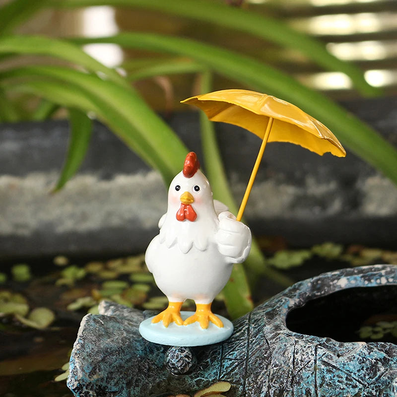 Rooster Figurine With Umbrella, Decorative Outdoor Statue,Collection Miniature Fairy Garden Home,Garden, Indoor Outdoor Decor Qme