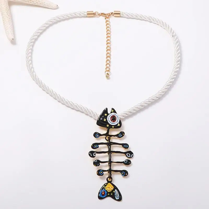Hand Woven Boho Rope Pendant Necklace Alloy Printed Fish Bone Decor Non-irritating Neck Jewelry for Teen Girls Qme
