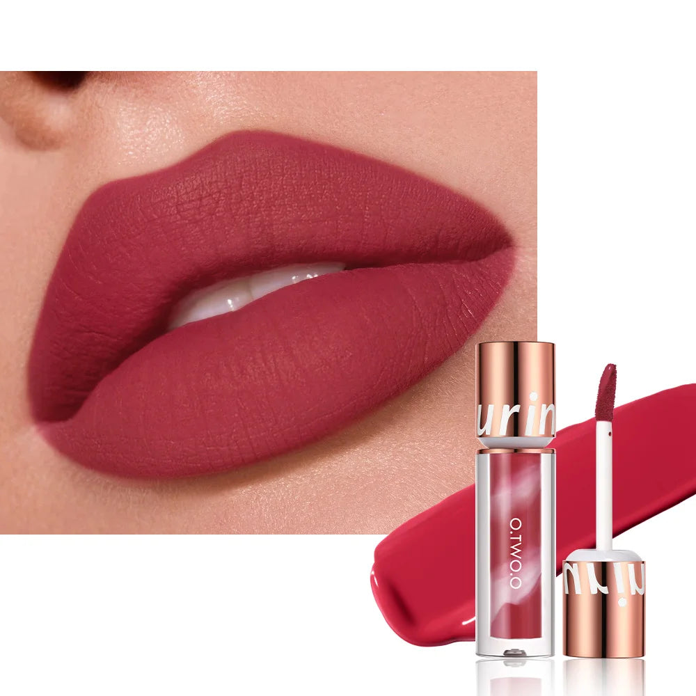 O TWO Lipstick Lip Gloss Waterproof Velvet Non-stick Cup Ultra Stay Qme 06 Wild Berry China Mainland