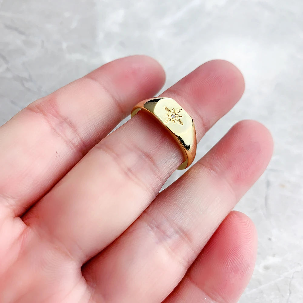 Signet Ring Vintage Star Gold Europe Style Nostalgic Fine Jewelry For Women Summer Brand New Pure 925 Sterling Silver Gift Qme