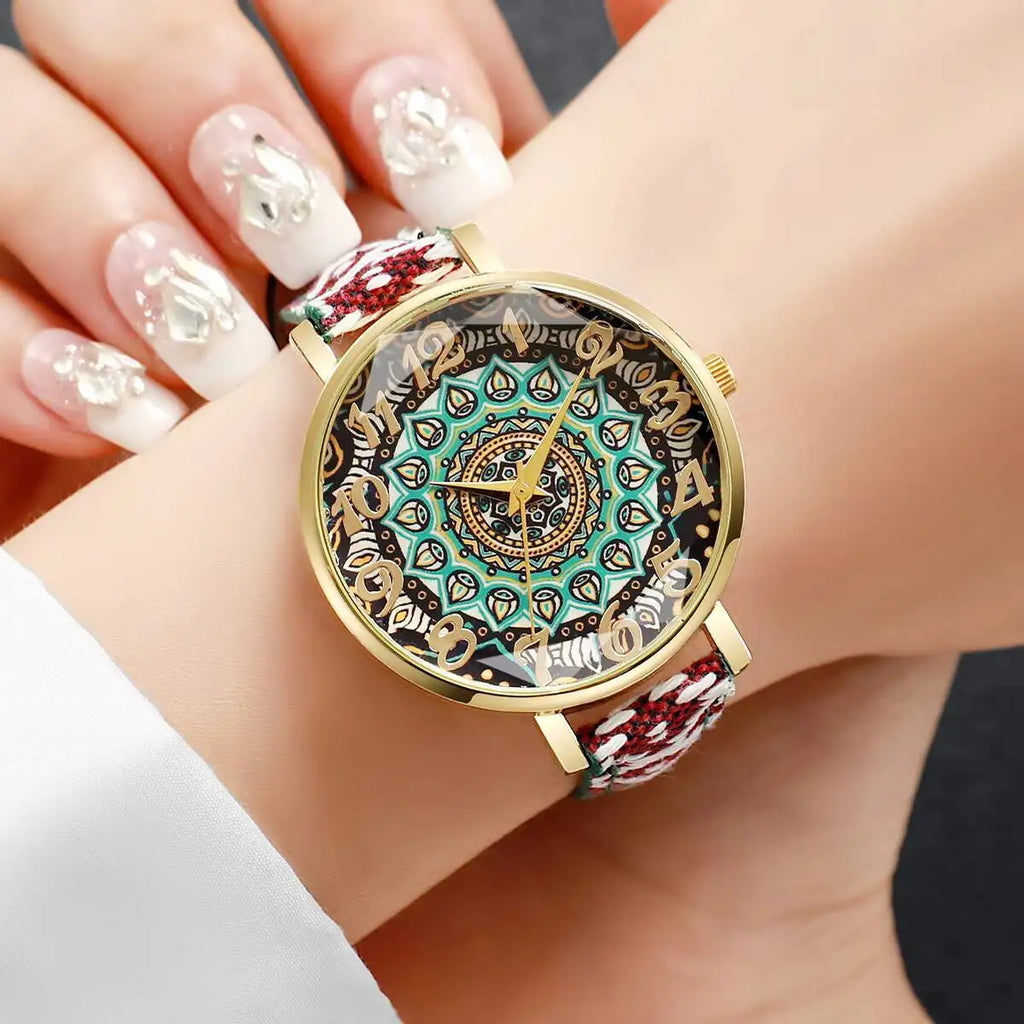 Vintage Printed Women Watches Casual Leather Strap Ladies Quartz Wristwatch Reloj Mujer Girls Gift（Without Box） Qme