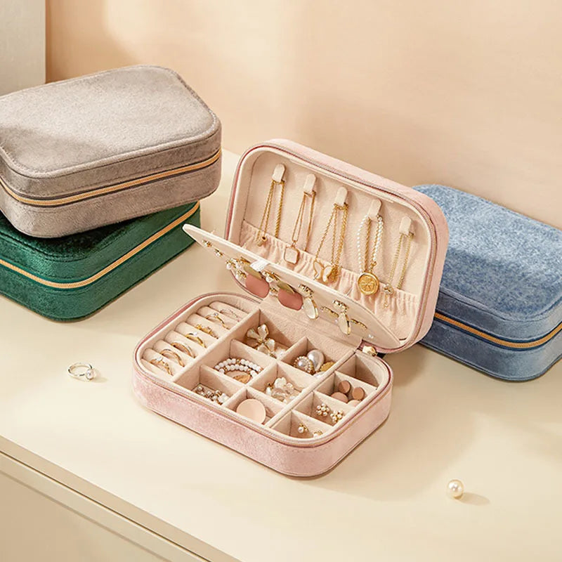 Portable Velvet Jewelry Box Travel Organizer Case for Women Girls Ring Earring Necklace Bracelet Storage Holder Display Gift Qme