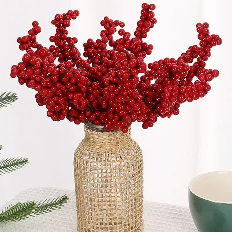 Christmas Artificial Red Berries Branch Fake Plants Flowers Holly Berry Stamen Wreath Ornaments for Xmas Tree Party Home Decor Qme