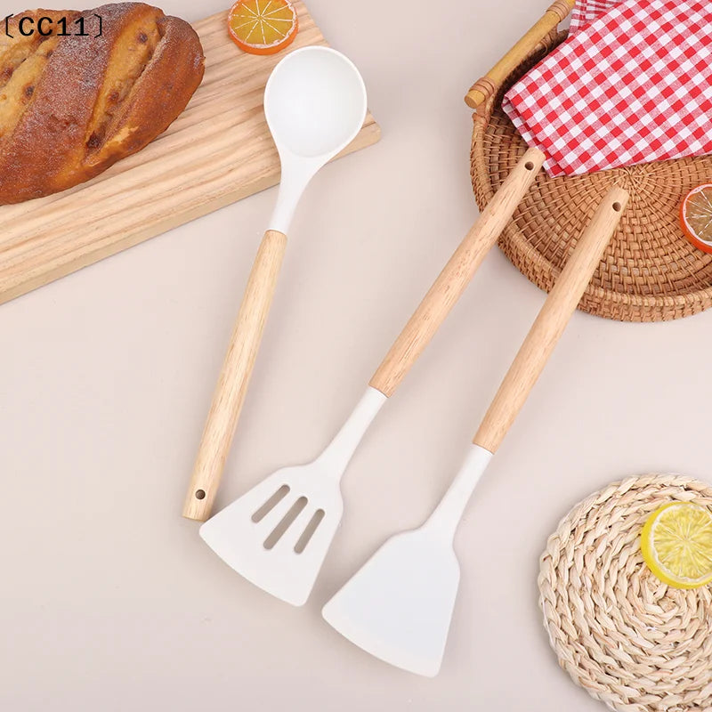 Wooden Handle Silica Gel Spatula Temperature Pot Frying Soup Ladle Qme