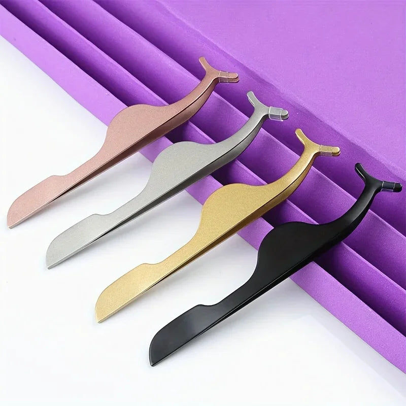 5pcs Lipstick applicator, artificial eyelash adhesive forceps, eyelash curler, eyebrow clip, eyebrow comb Qme