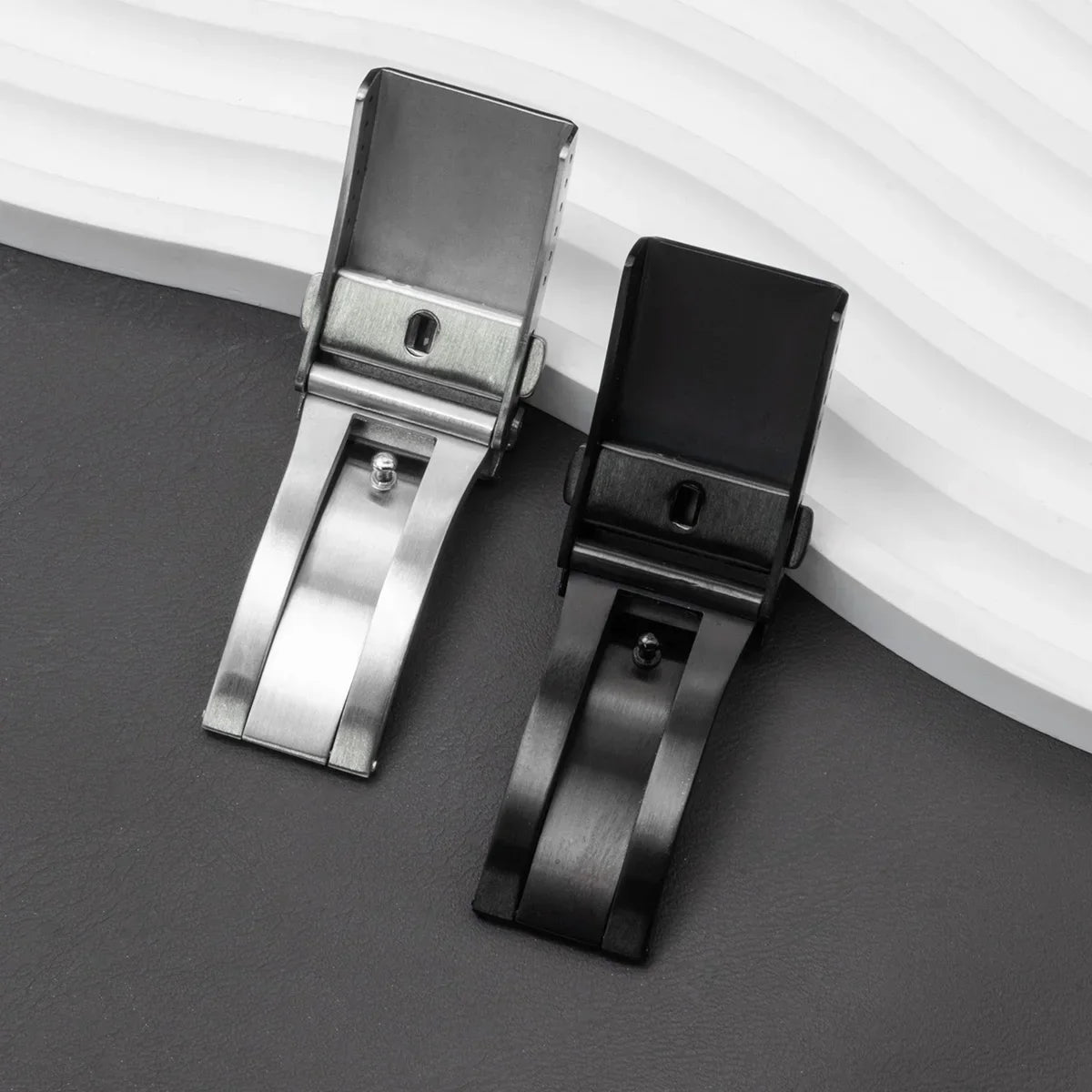 Watchdives Watch Clasp 18mm 20mm 22mm Silver Folding Safety Milled Clasp Replacement Stainless Steel Deployant Watch Buckle Qme
