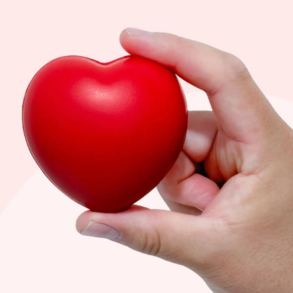 Strengthening PU Foam Grip Exercise Balls Heart Shaped Hand Squeeze Balls for Hand Rehabilitation Fitness Yoga Supplies Qme