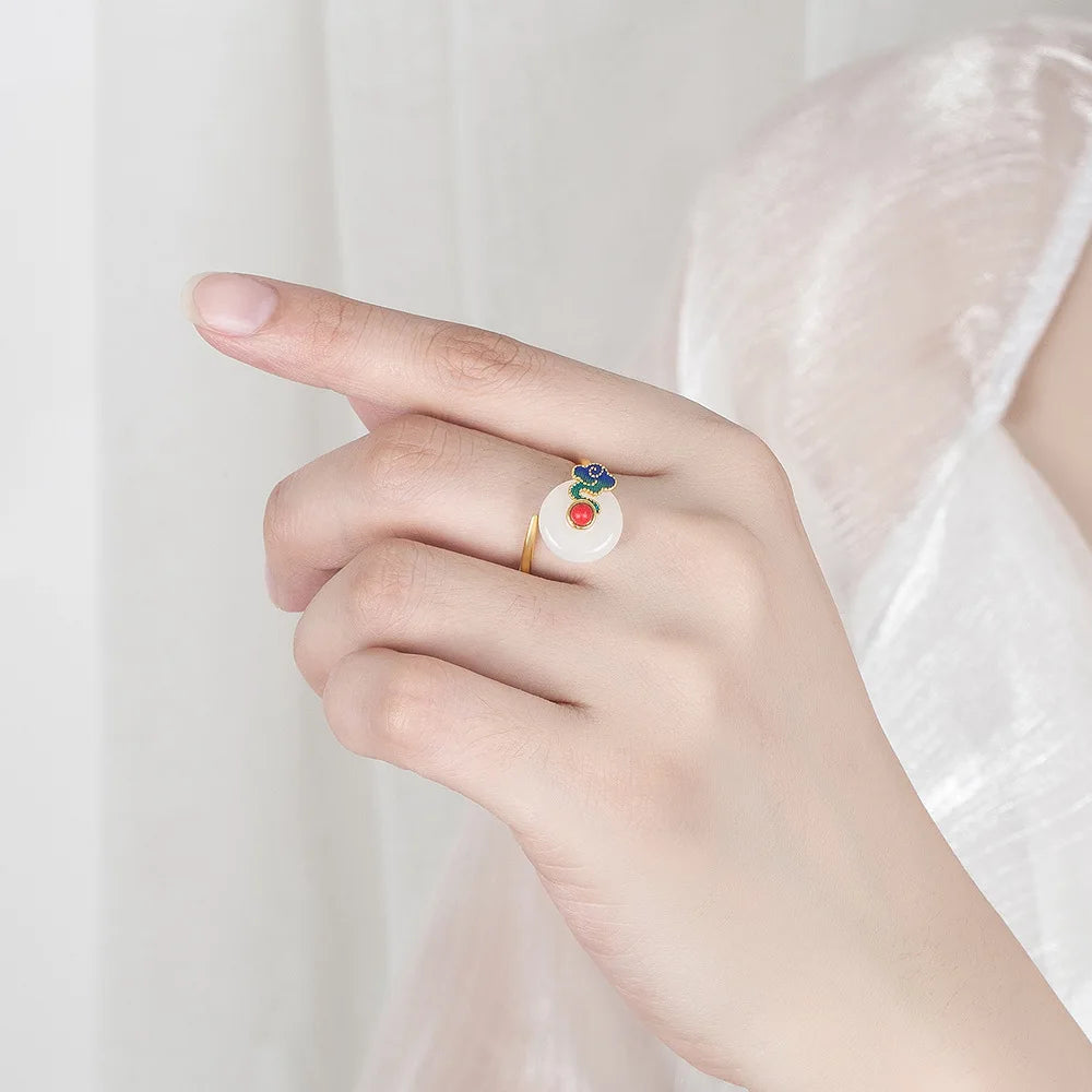 Fashion Hotan Jade Vintage Ring White Jade Beauty Lucky Ring Women's Leisure Travel Banquet Chinese Rings Jewelry Gift Qme