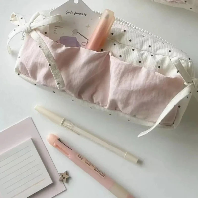 Simple Niche Cute Snow-white Polka Dot Pencil Bag Large Capacity Qme