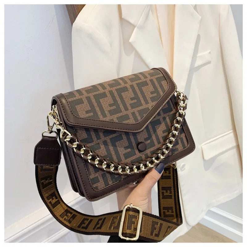 2026 Spring Arrival Retro Letter Print Crossbody Bag Stylish Mini Qme