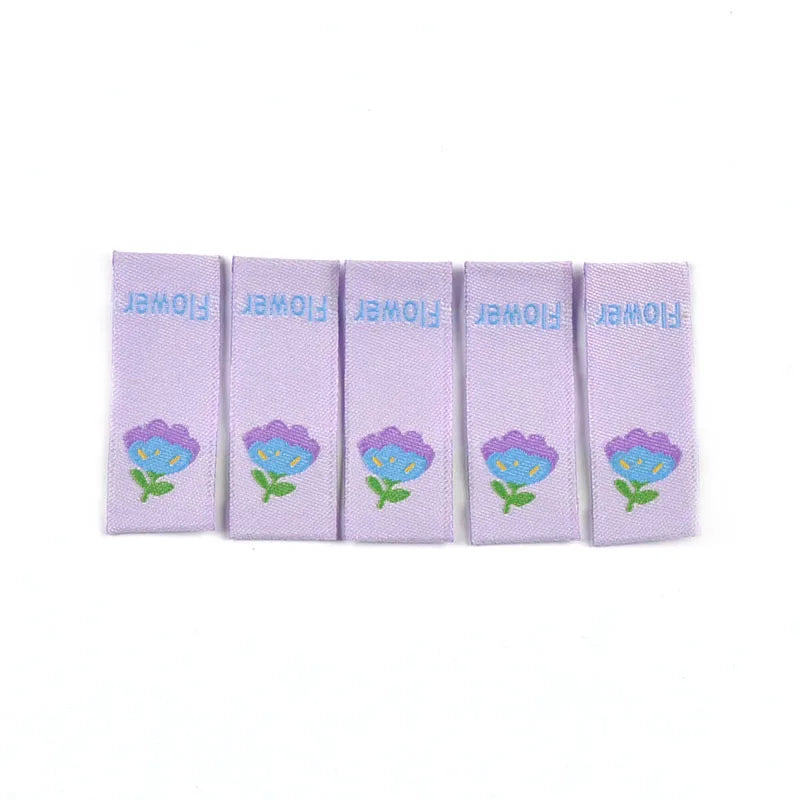 50pcs 3.9x1.5cm Cartoon Flower Embroidery Cloth Labels For Sewing Clothes Accessories DIY Crafts Supplies Washable Kids Bag Tags Qme 3