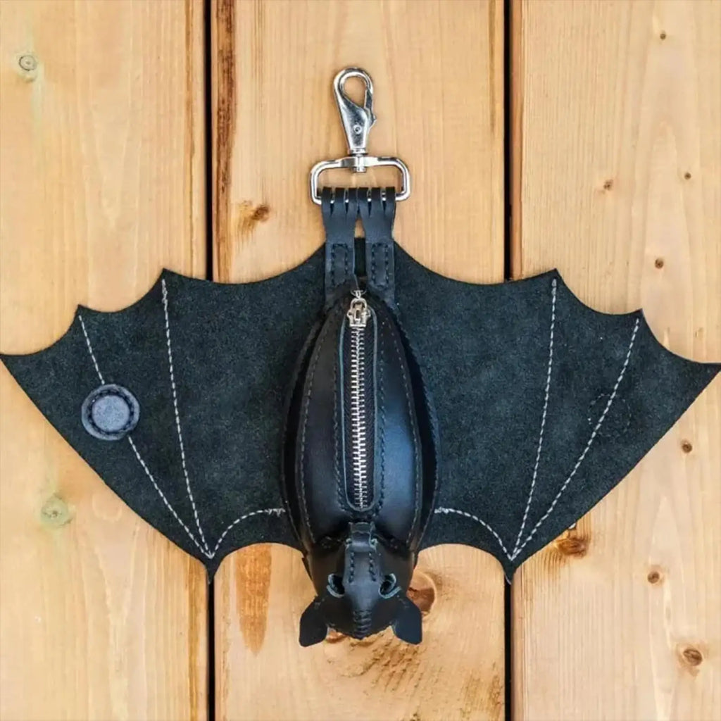 Coin Purse PU Leather Bat Gothic Bag Keychain Change Purse with Foldable Wings for Shopping Travel Work School Events Outdoor Qme