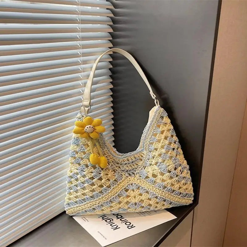 Women's Woven Straw Shoulder Tote: Medium with Handle - Large Capacity Vacation Handbag for Summer Shopping & Travel Qme