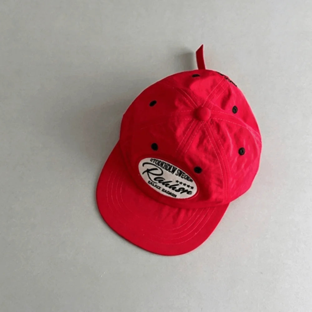 Breathable Quick-Drying Baseball Cap Embroidered Letters Sun Protection Lightweight Duckbill Cap Versatile Wear Flat Brim Qme Red