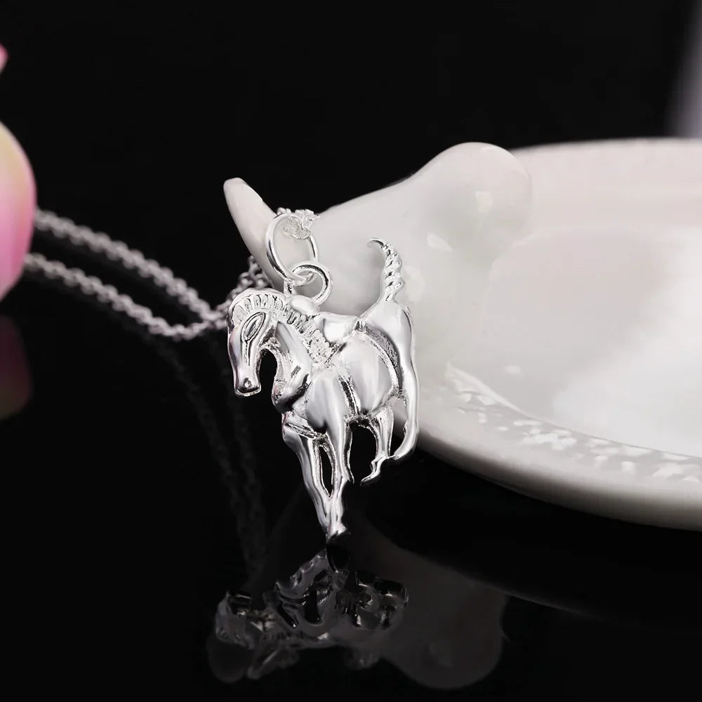 Fashion brand 925 Sterling Silver Necklace For Women luxury Wedding Jewelry elegant horse pendants chain neckalce Qme