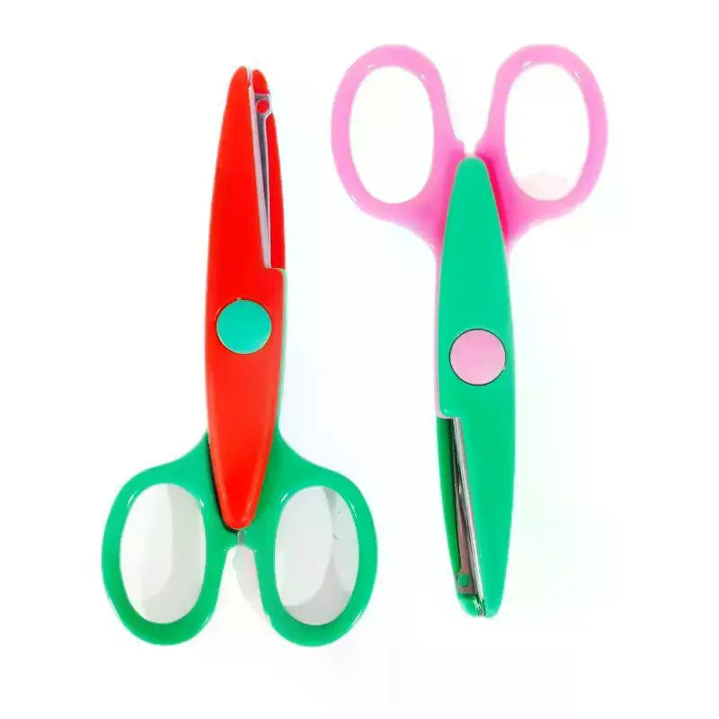 Student DIY Color Album Decorative Lace Scissors Comfortable Hand Paper Cuttings Art Safety Scissors Qme