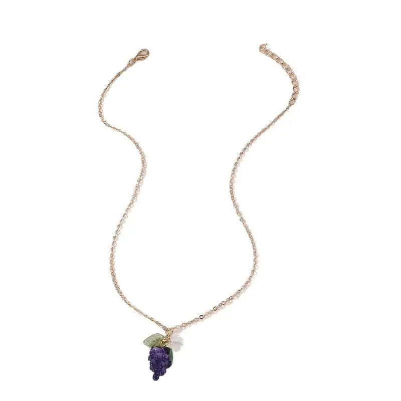 Dainty Lemon Green Leaf Pendant Necklace Silver Plated Skin-Friendly Fashion Jewelry for Women Graduation Gift Qme