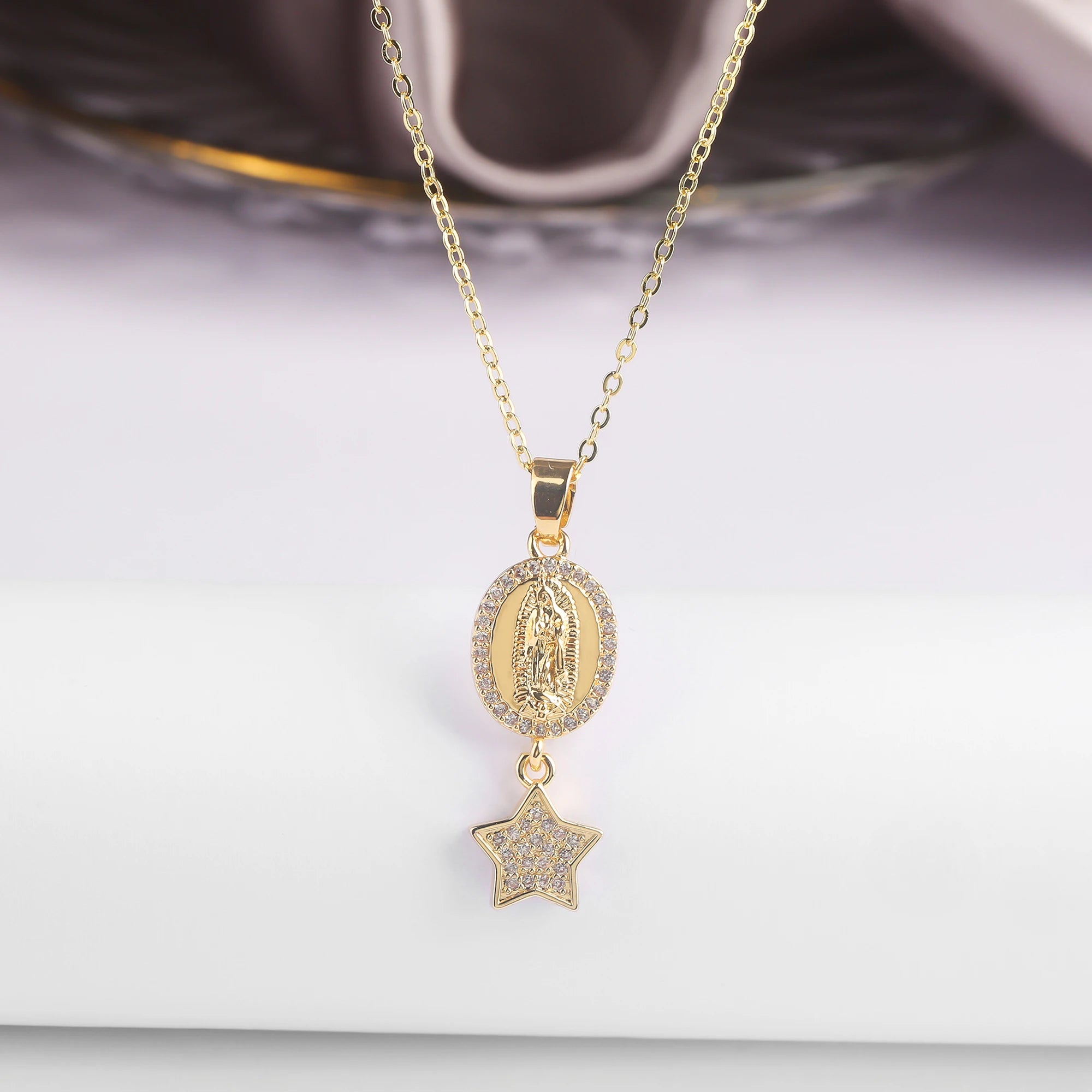 6 Color New Design Cute Female Crystal Zircon Necklace Classic St. Jude Cross Pendant Necklace For Women Men Party Jewelry Gifts Qme Style 26